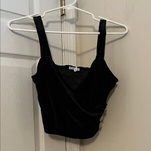 Chic Black Velvet Women's Crop Top